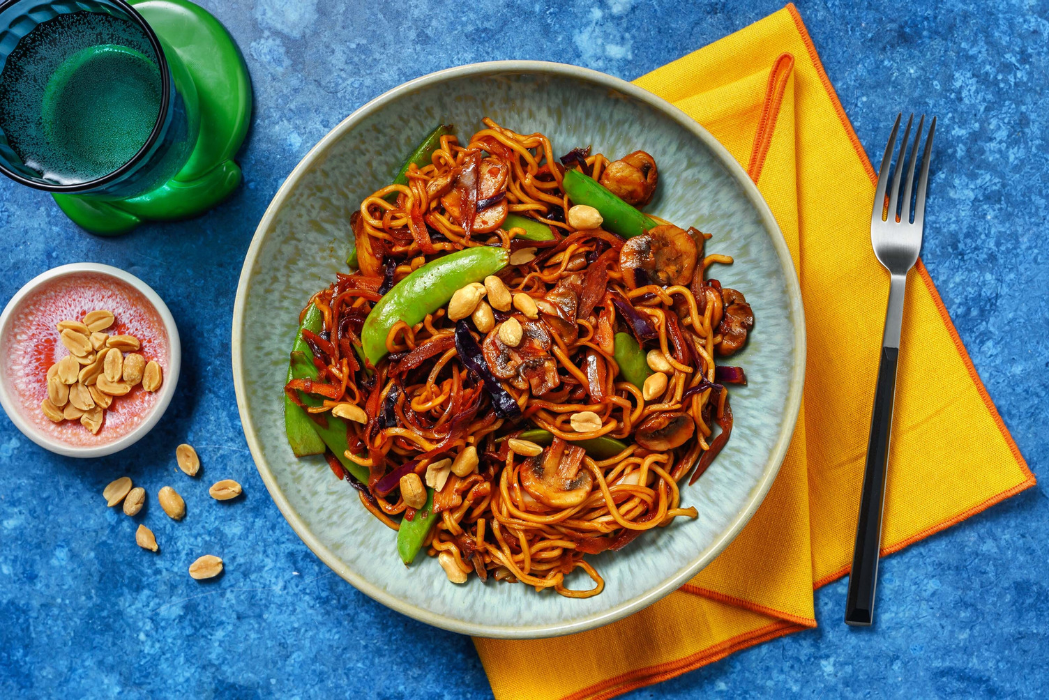 Sesame Gochujang Veggie Noodles