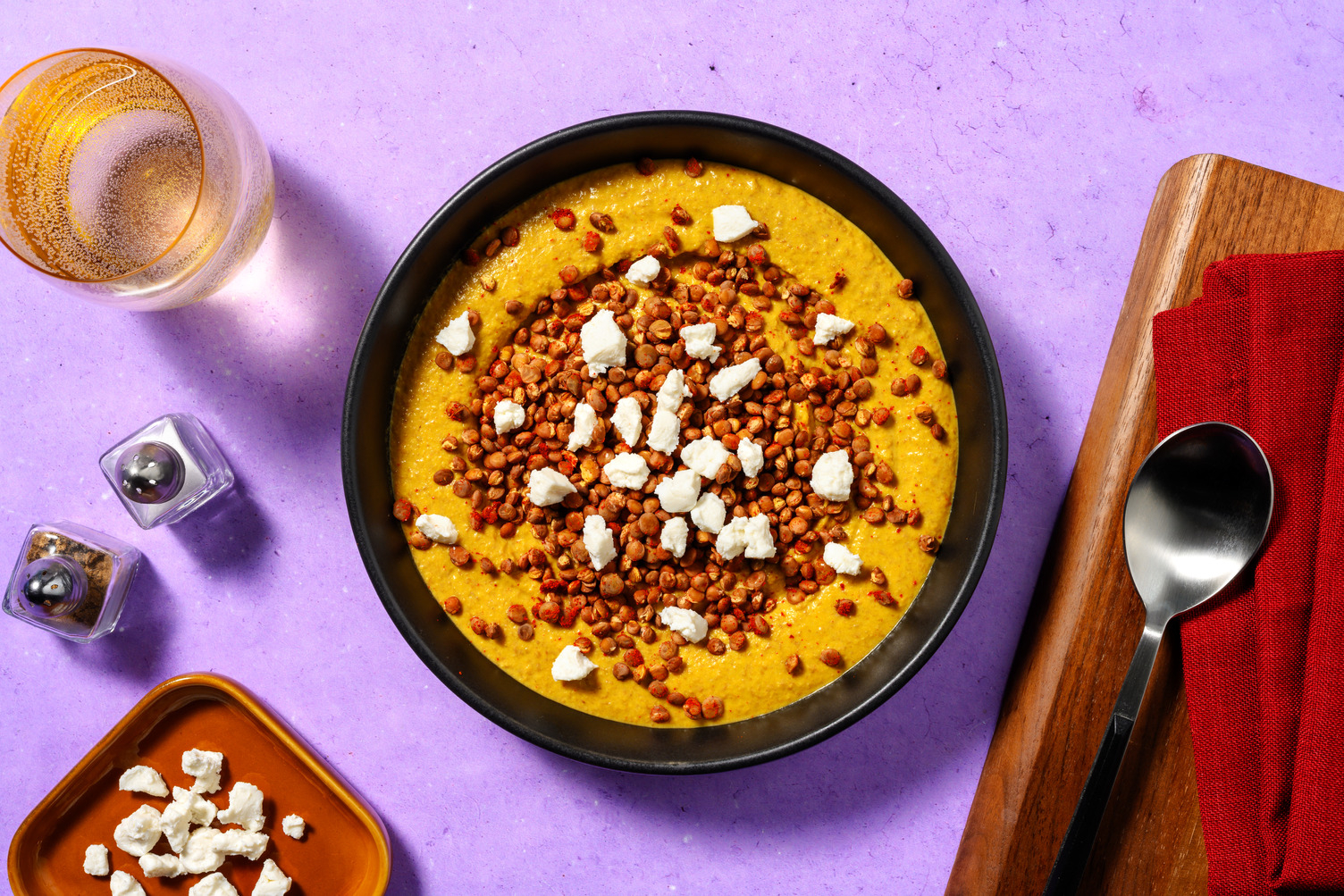 Crema casera de zanahoria con queso de cabra