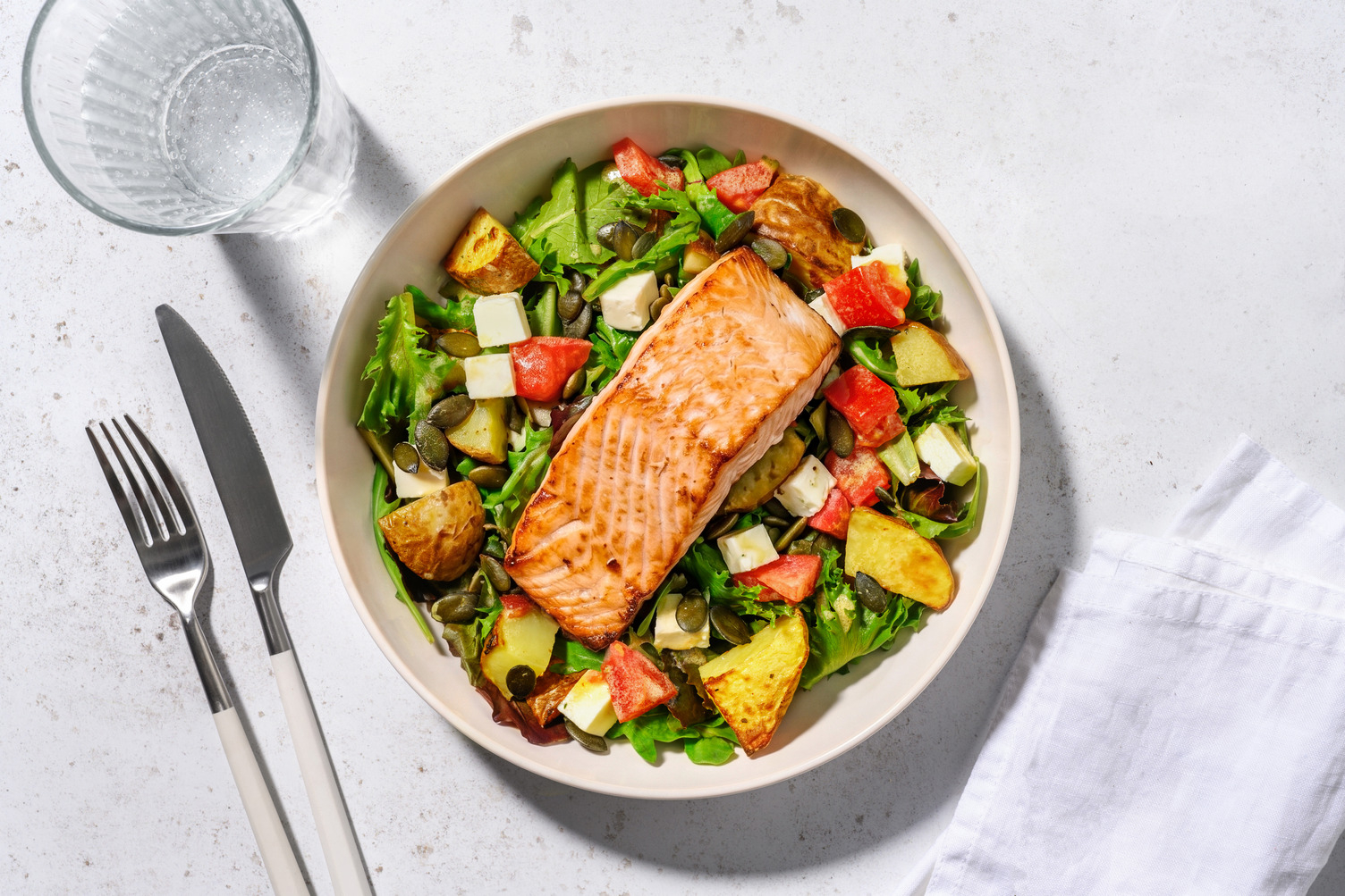 Greek Style Lemon and Herb Salmon Salad 