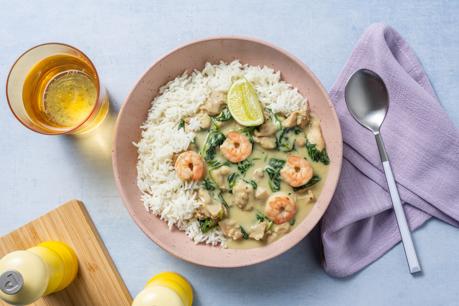 15 Minute Thai Green Style Chicken and Prawn Curry