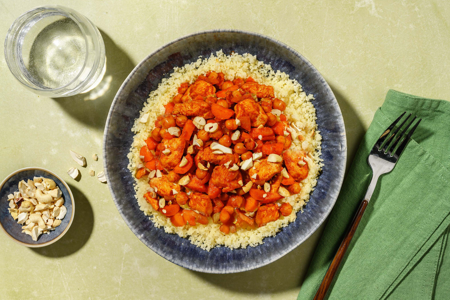 Estofado marroquí de pollo y garbanzos