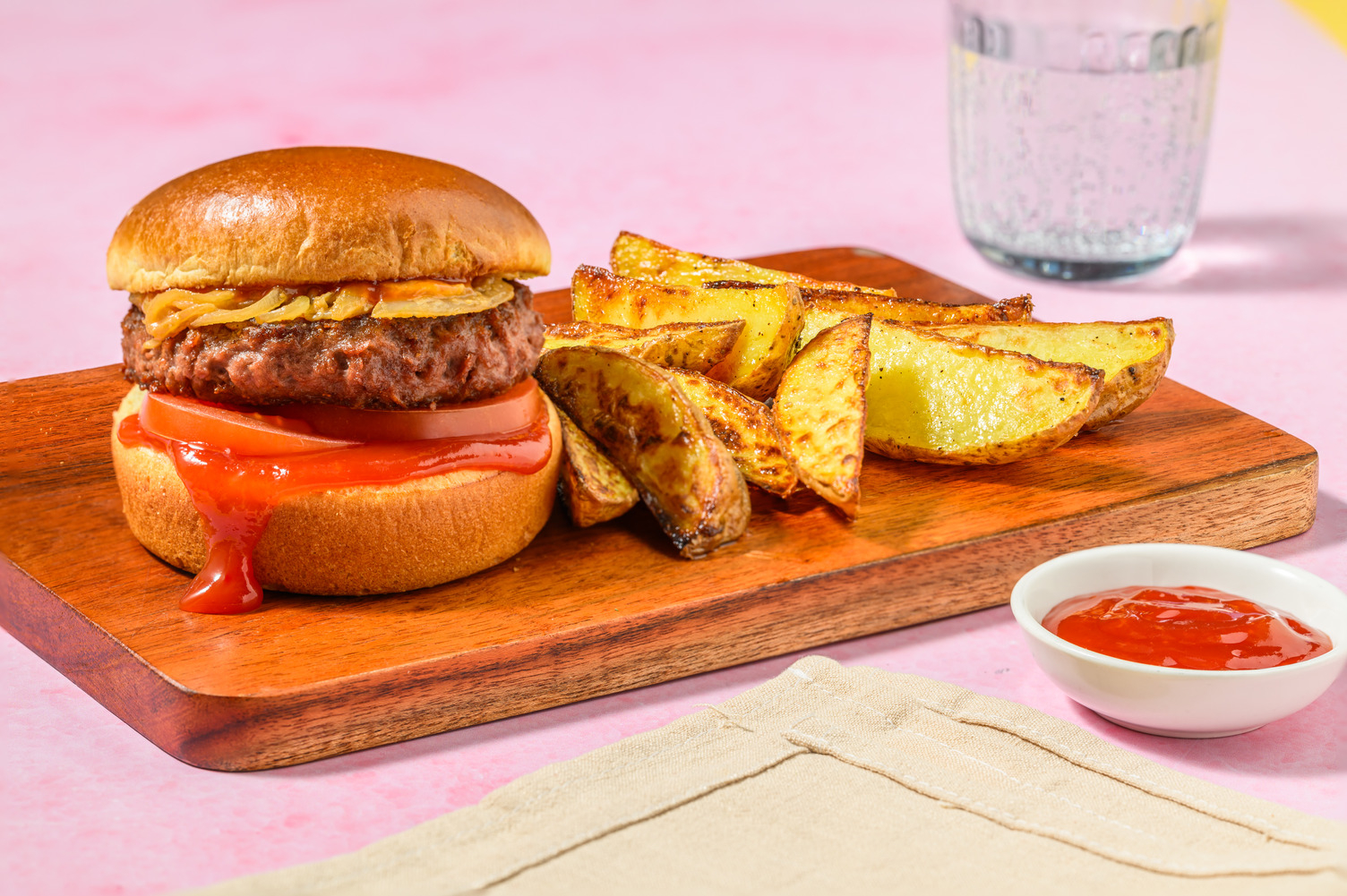 Doppelt Beyond Burger mit Miso-Zwiebeln