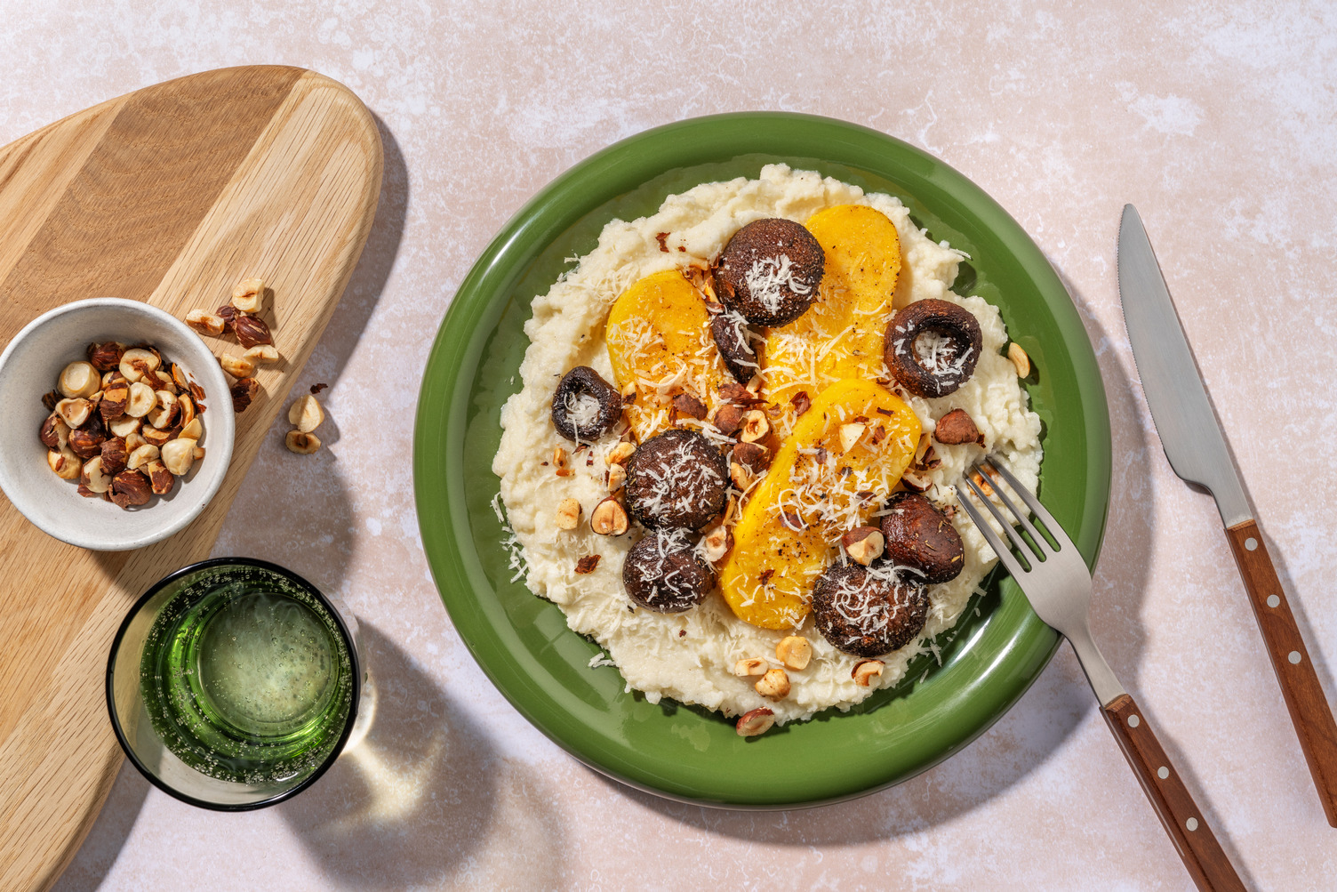 Crema di cavolfiore, salsiccia e funghi