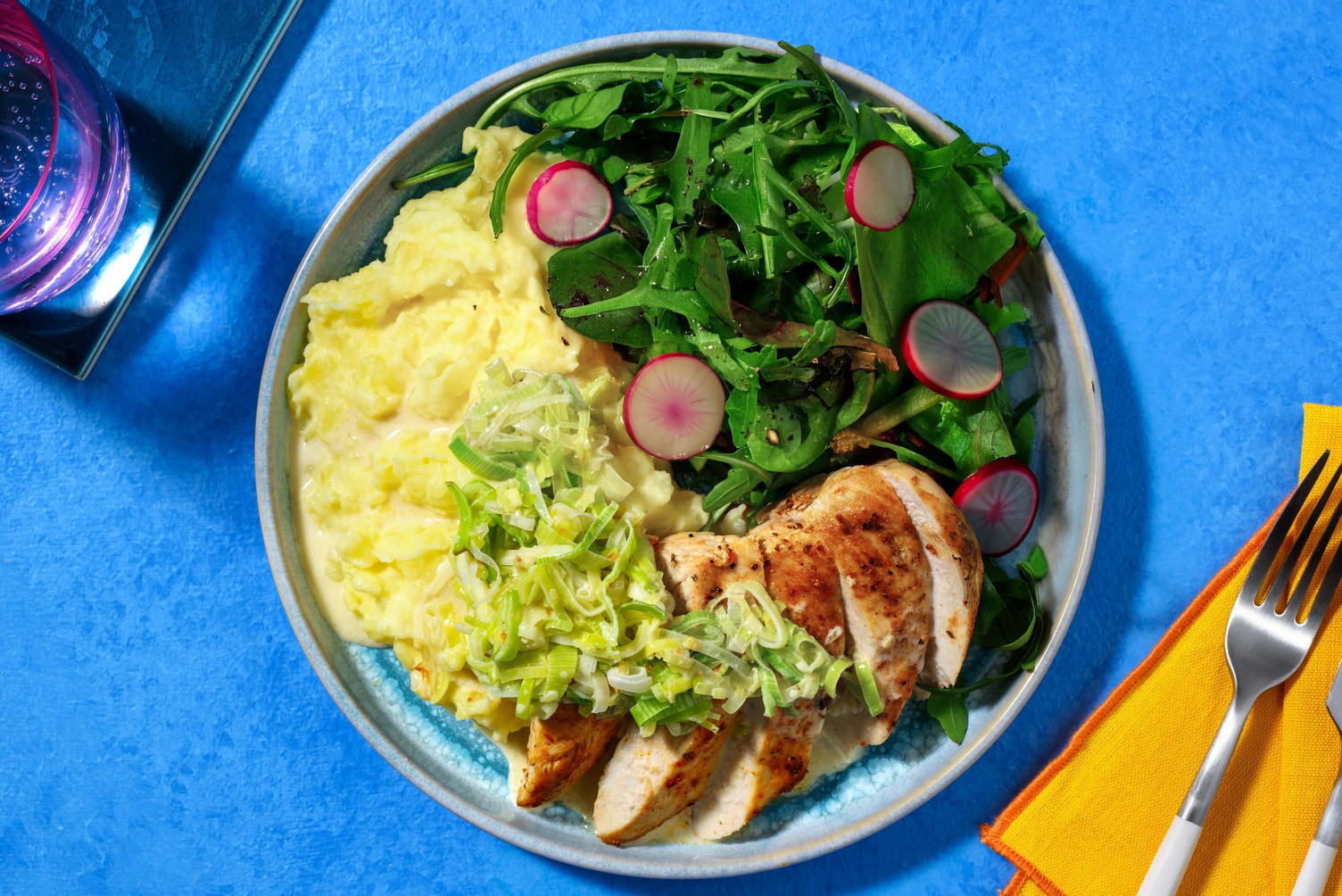 Örtkryddad kyckling och rotfruktsmos