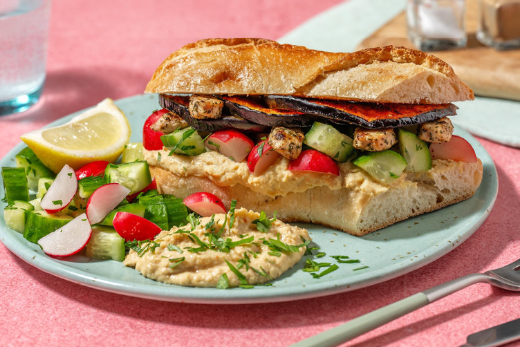 Sabich! Harissa-Auberginen-Sandwich mit extra Bio-Hähnchen