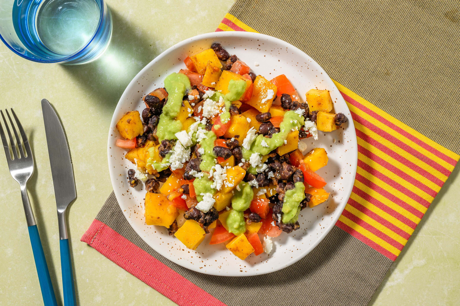 'Superfood' - fagioli, mango e guacamole