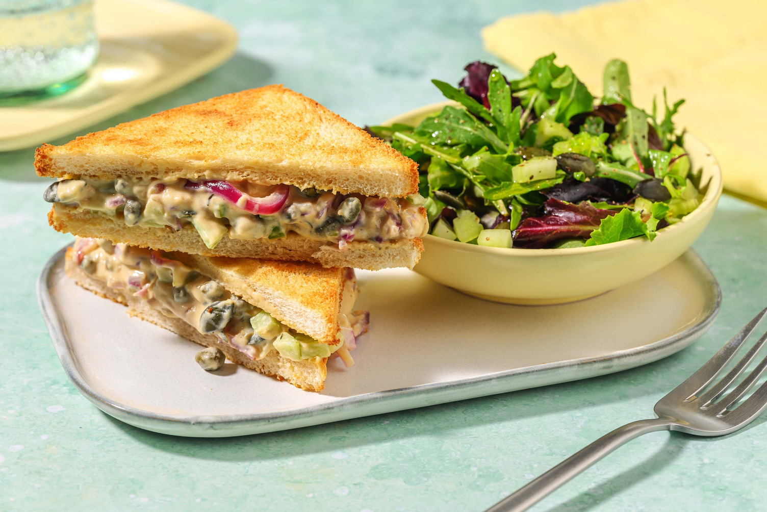 Toast al paté di ceci e pancetta