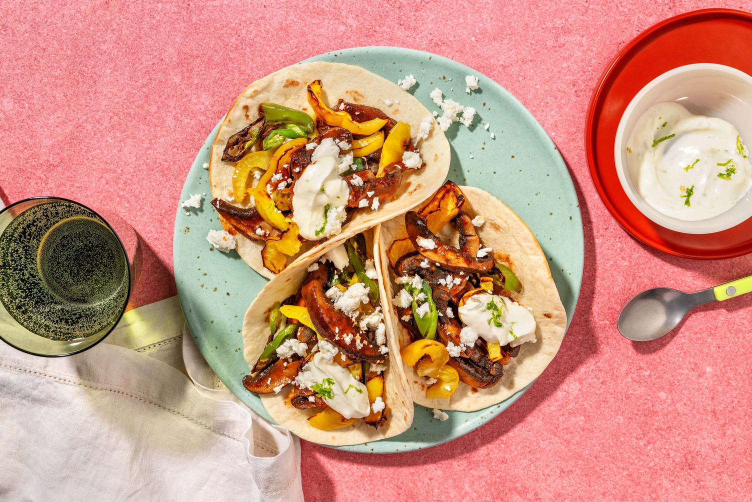 Tex-Mex Chicken, Portobello and Pepper Fajitas
