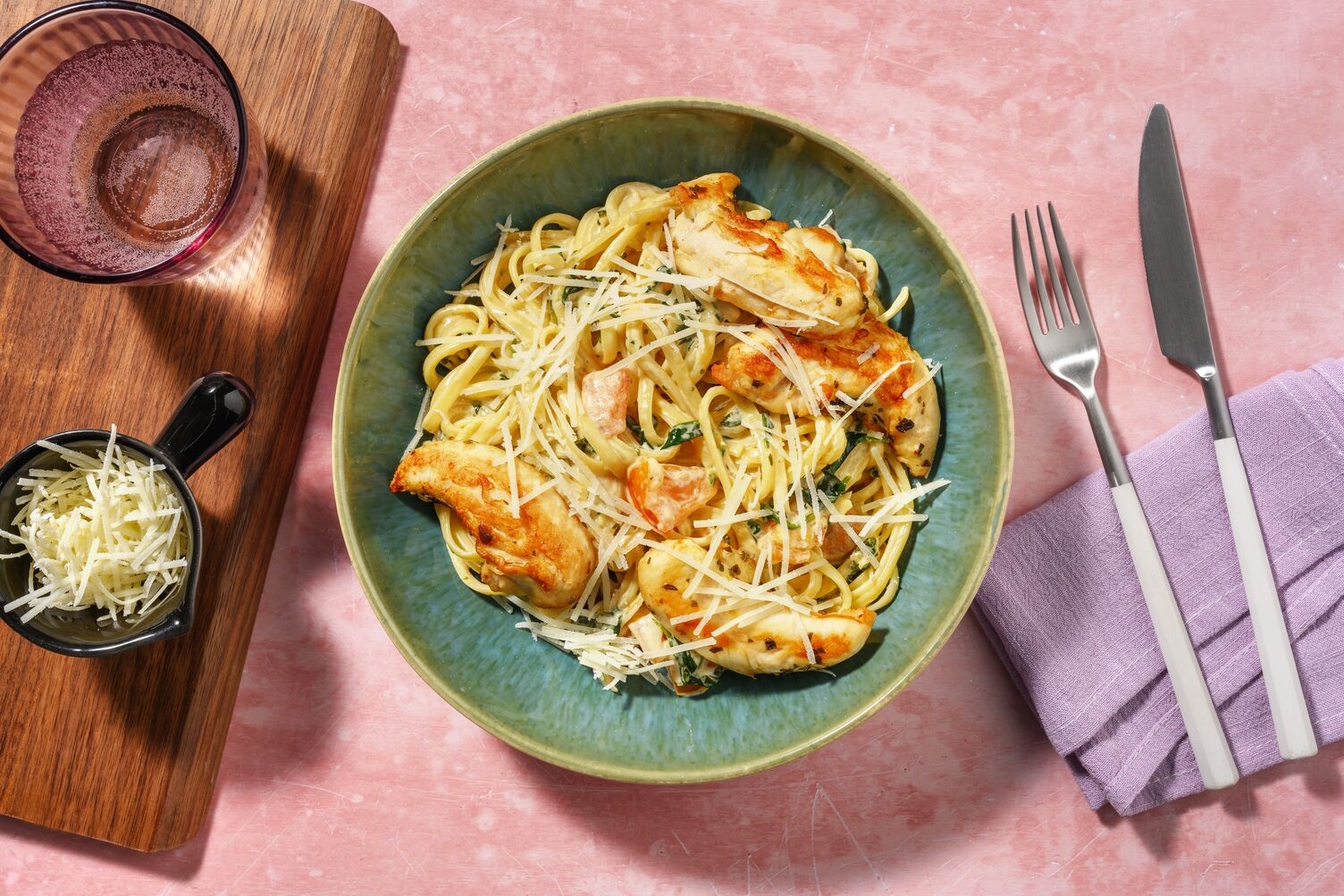 Hauts de cuisse de poulet tetrazzini et linguines