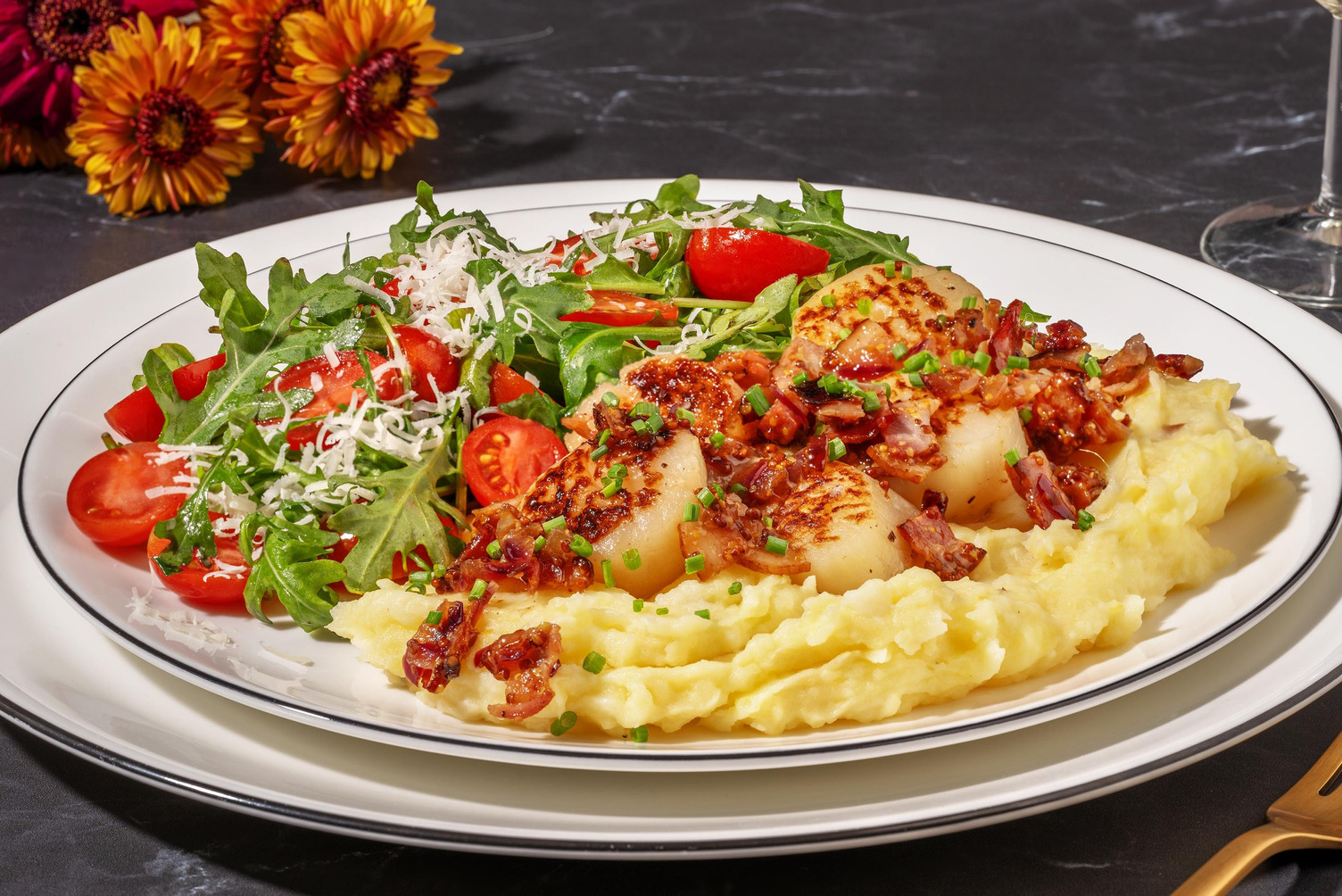 Buttery Scallops and Bacon Jam