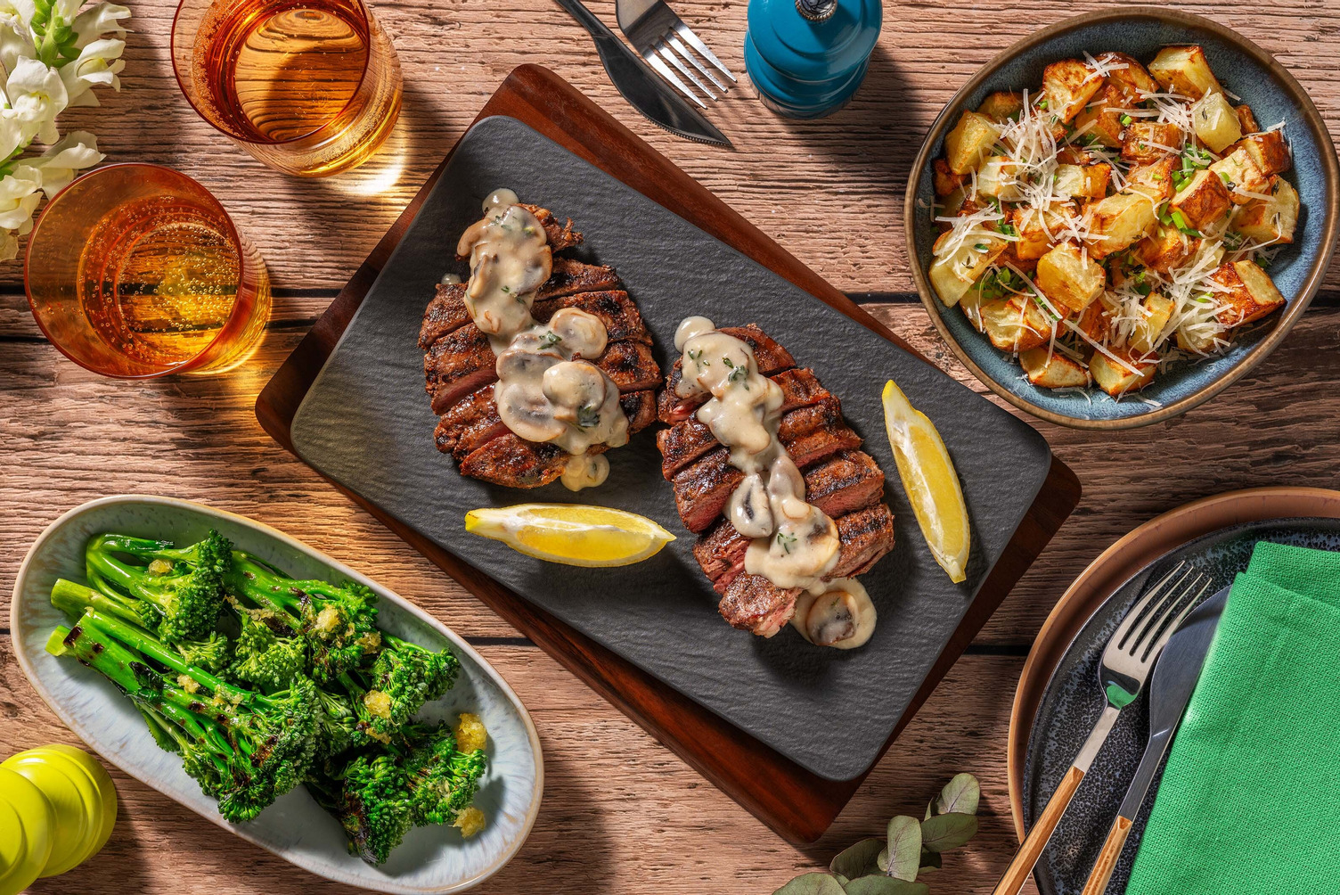 Contre-filet en une sauce aux champignons