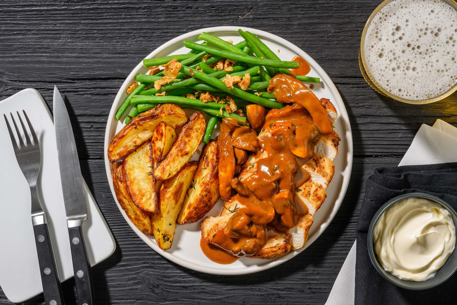 Classic Bistro Chicken and Mushroom Sauce