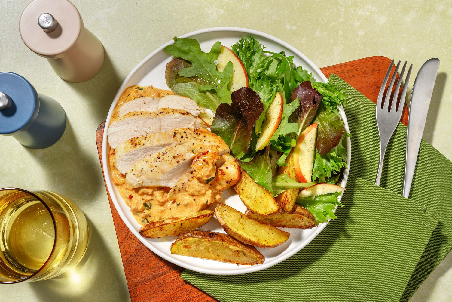 Stegt kylling i soltørret tomatsauce