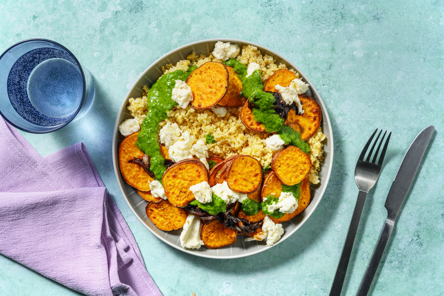 Boniato asado con chalota caramelizada y mozzarella