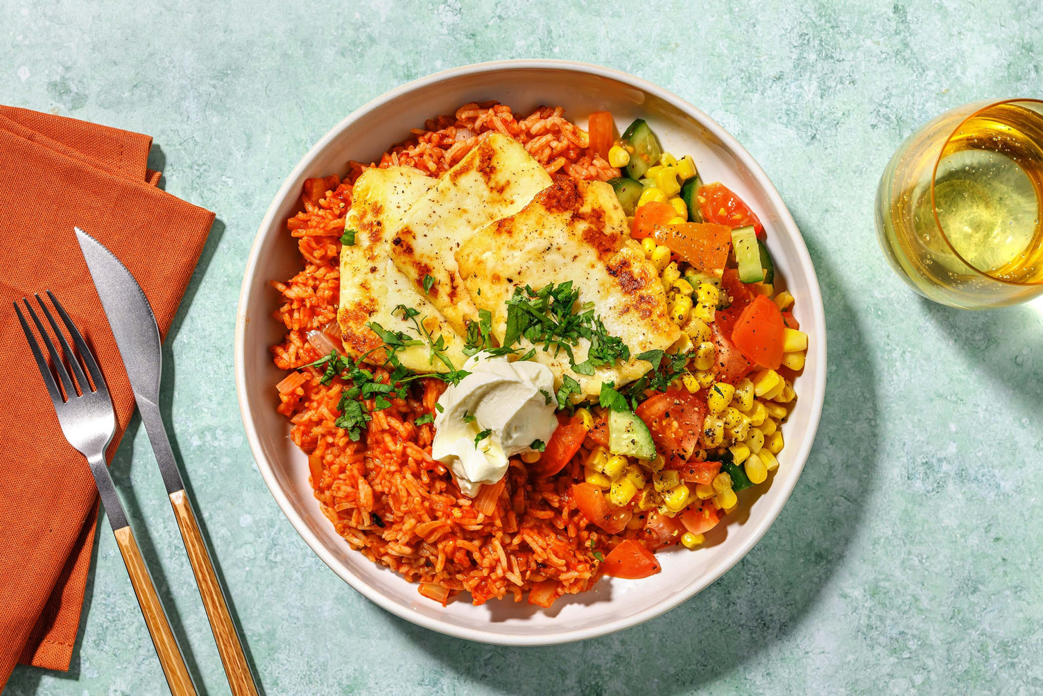 Meksikansk ris- og halloumibowl