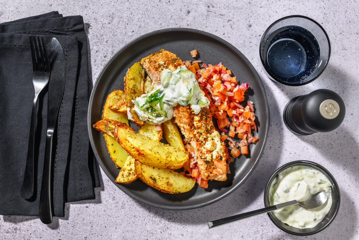 Grekisk-inspirerad lax