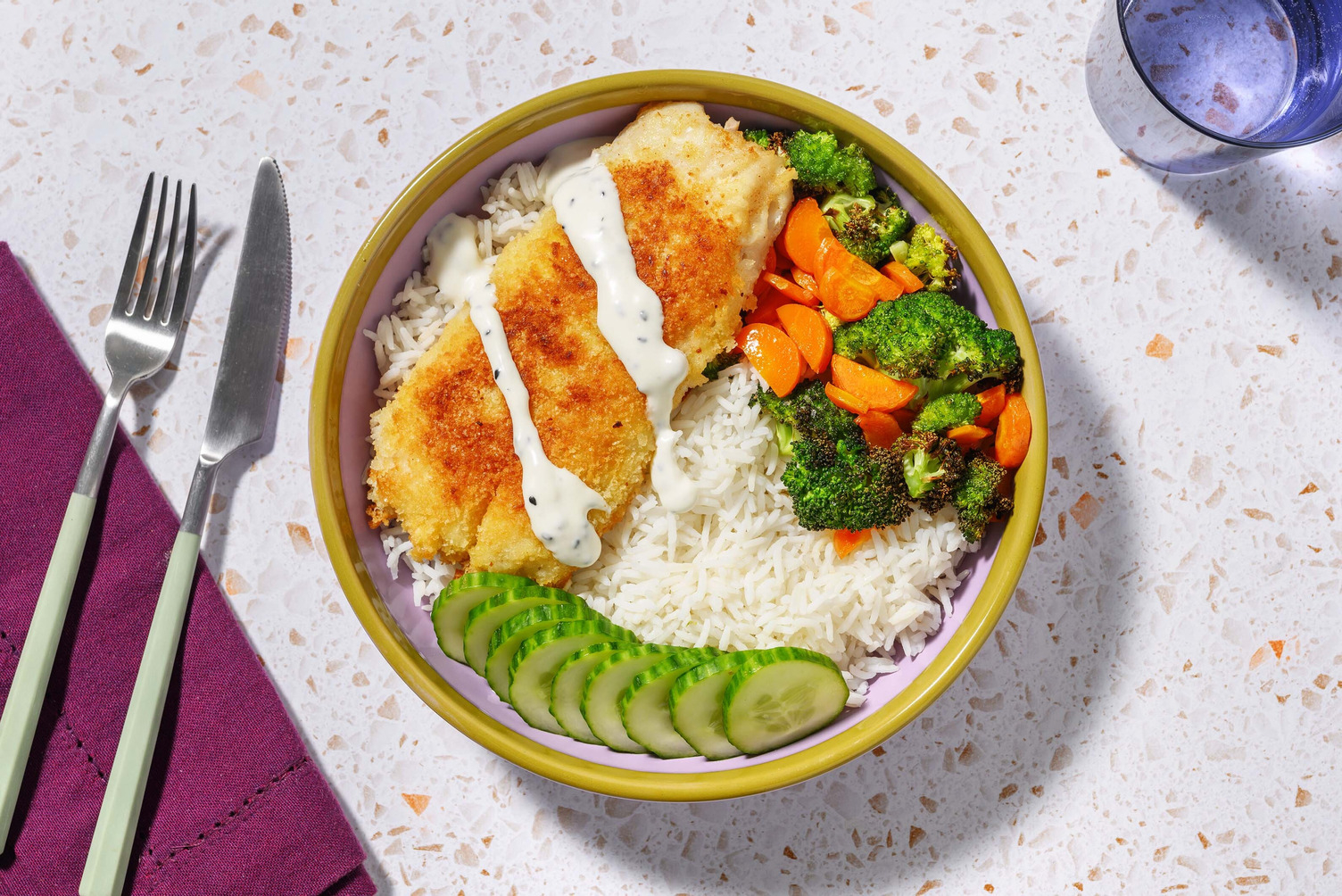 Pankopanerad sej och vitlöksris