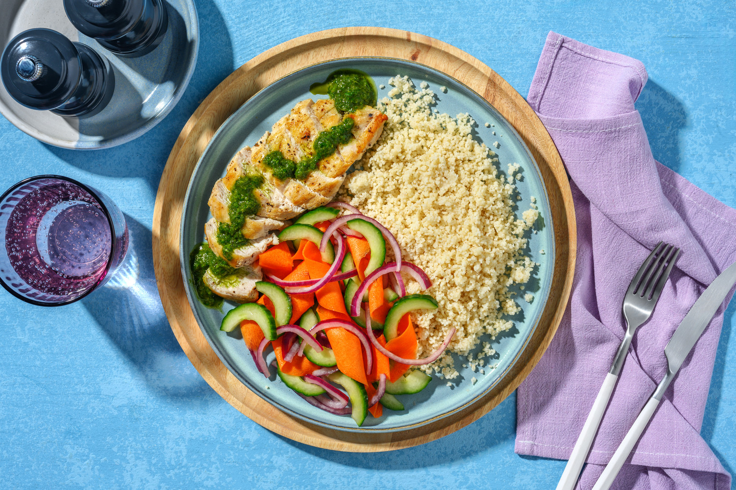 Pollo con pesto casero de cilantro