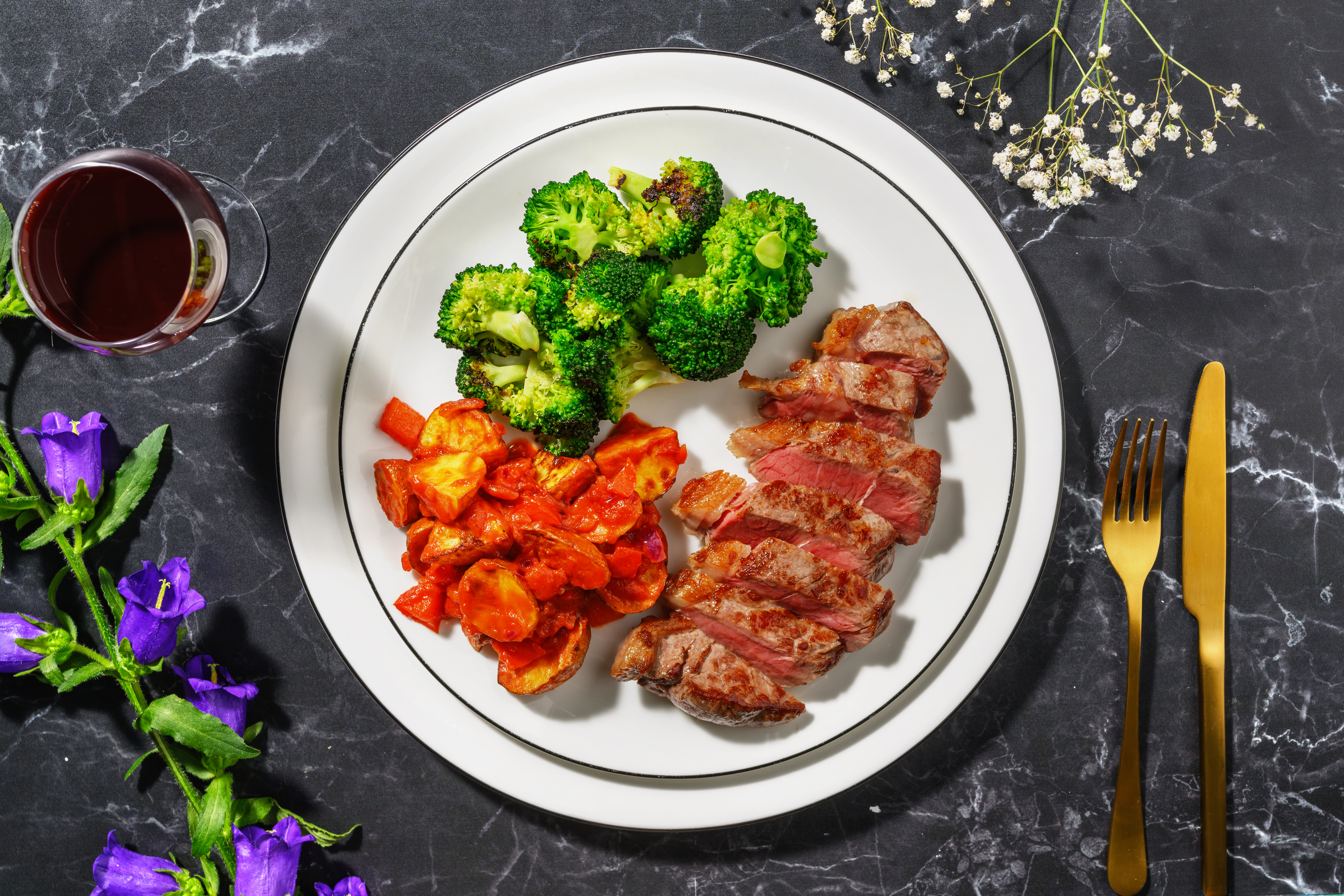 Double 21-day Aged Irish Sirloin Steak and Sofrito Potatoes