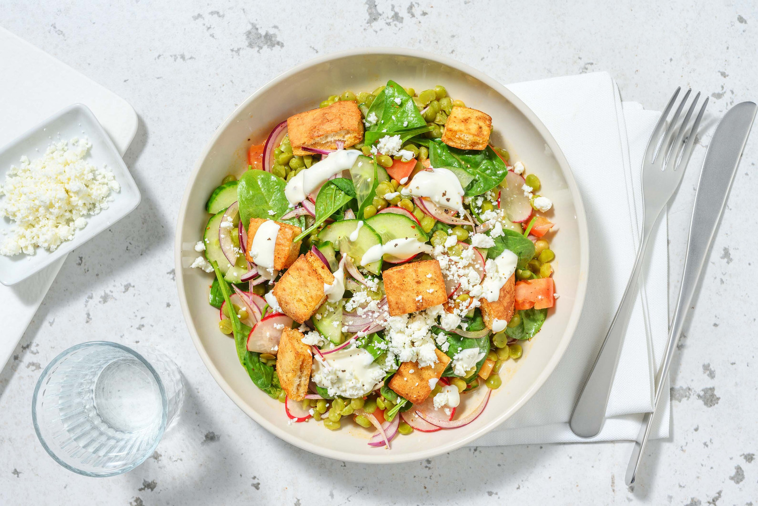 Jorden Runt-kryddad grön linssallad