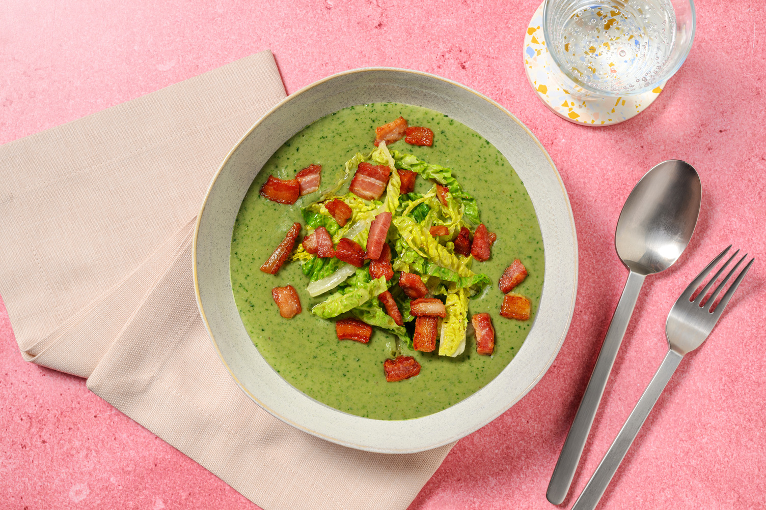 Crema de espinacas con bacon