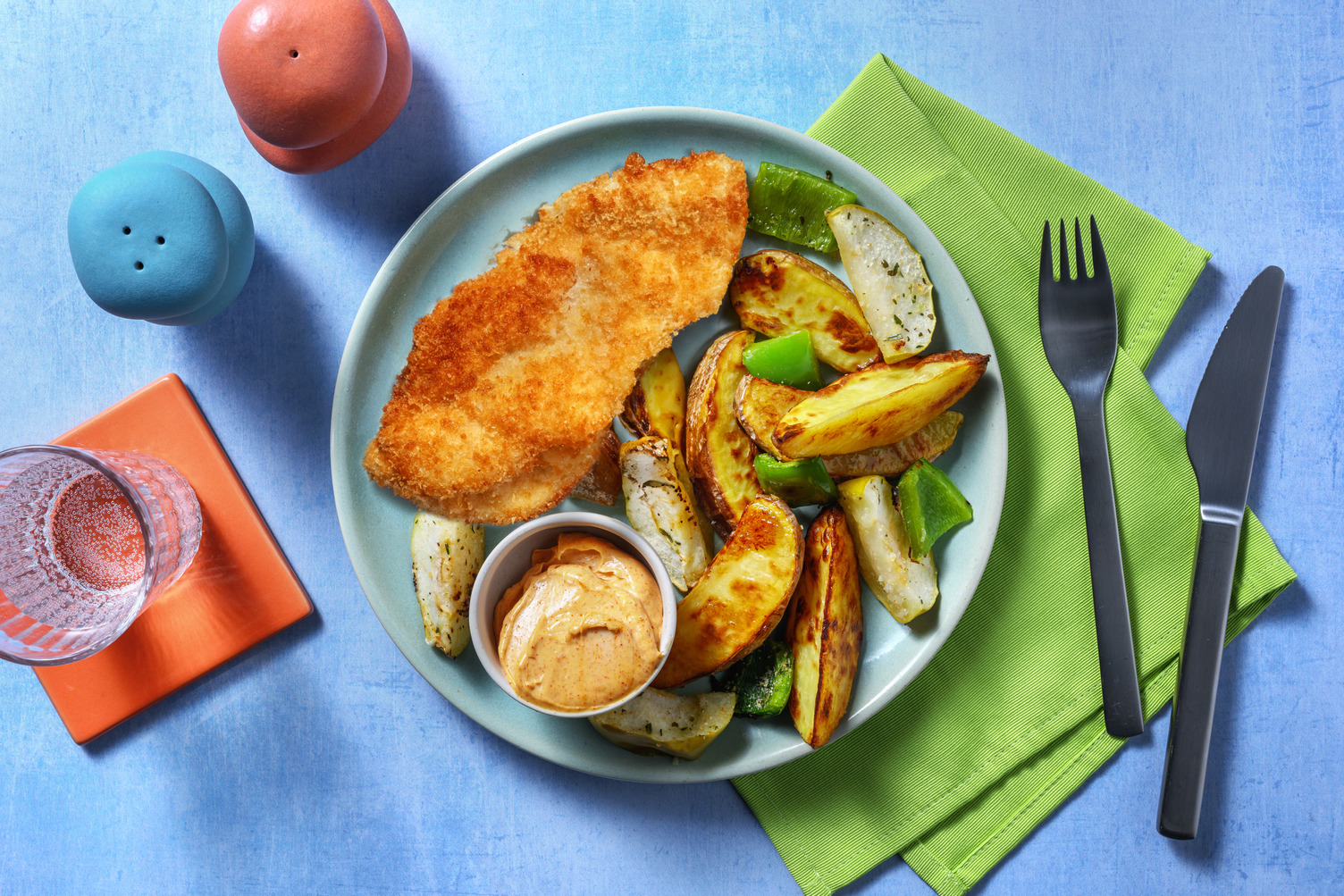 Pollo vegano crujiente con mayonesa de pimentón