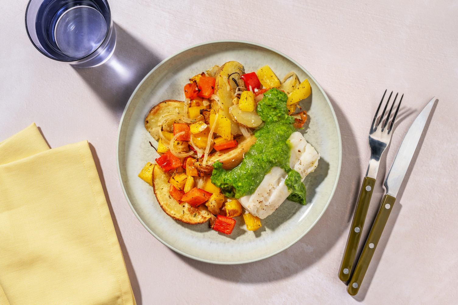 Merluza al horno en salsa verde