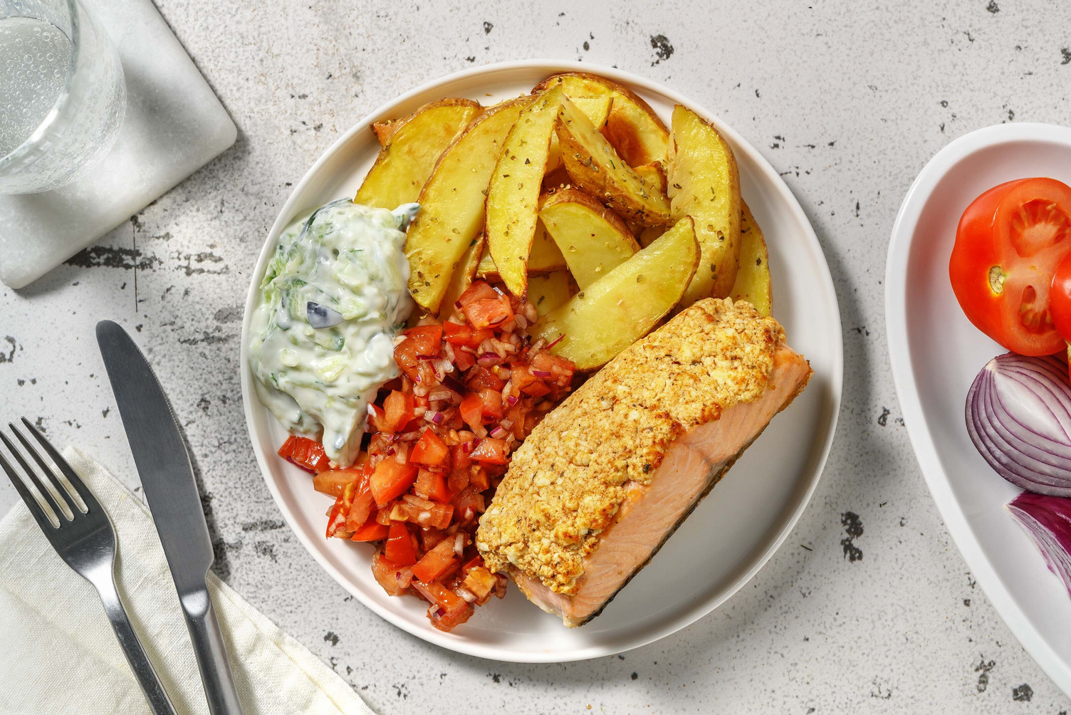 Græsk inspireret laks