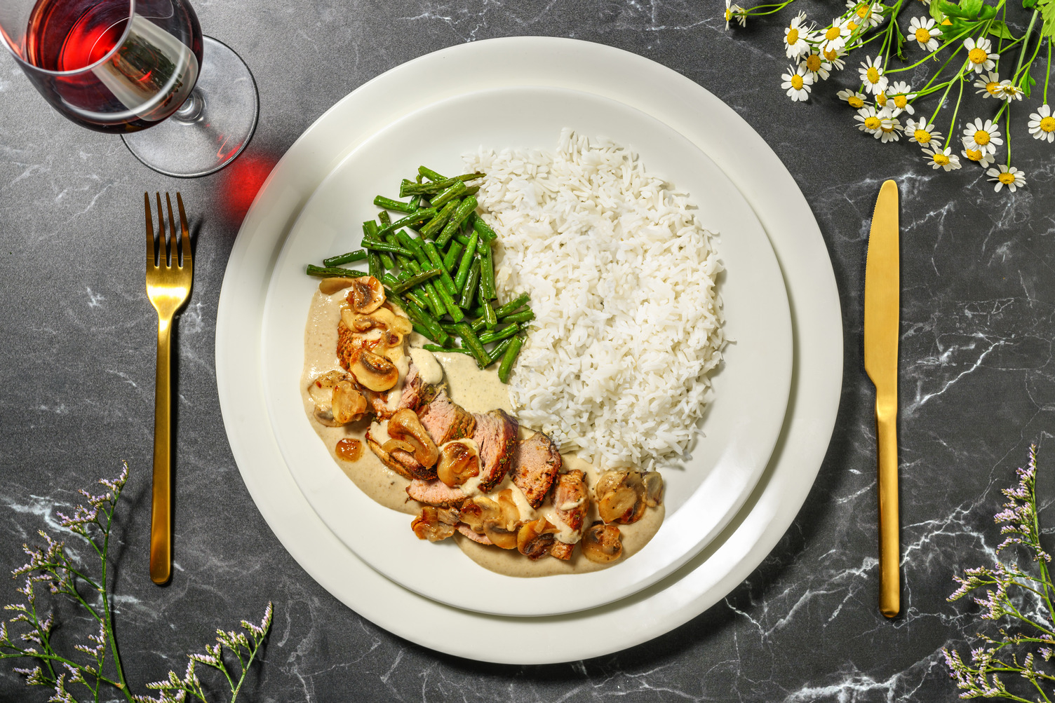 Solomillo de cerdo con salsa cremosa de setas