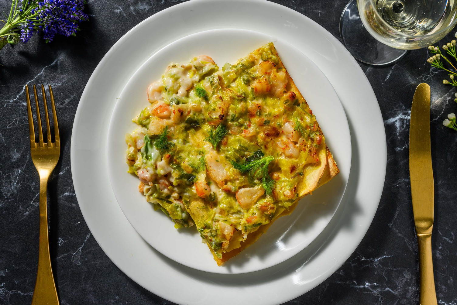 Lasagne ai gamberi, porri e finocchietto