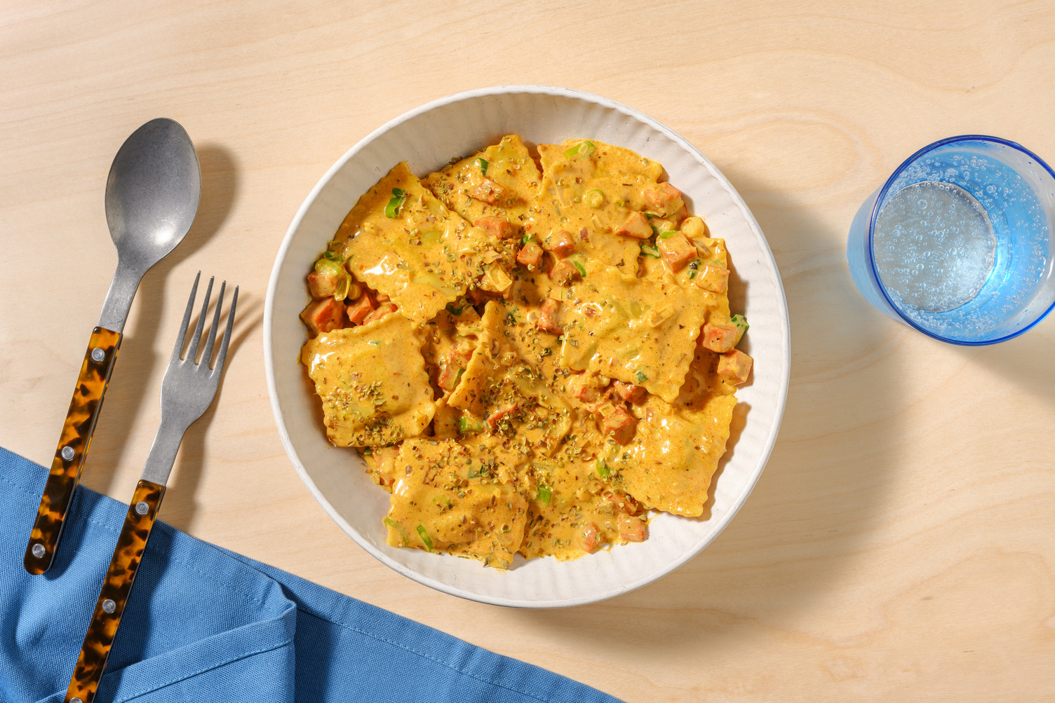Raviolis de setas con chorizo