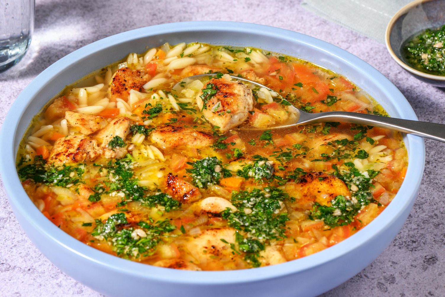 Brodo di pollo – kyckling i grönsaksbuljong