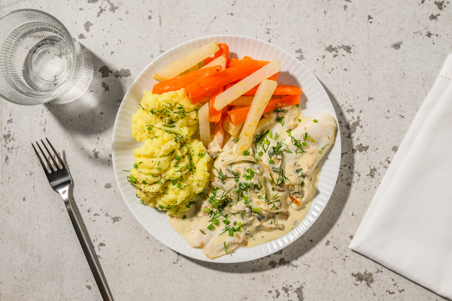 Doppelt Fischfilet mit Ravigote-Soße & Kohlrabi