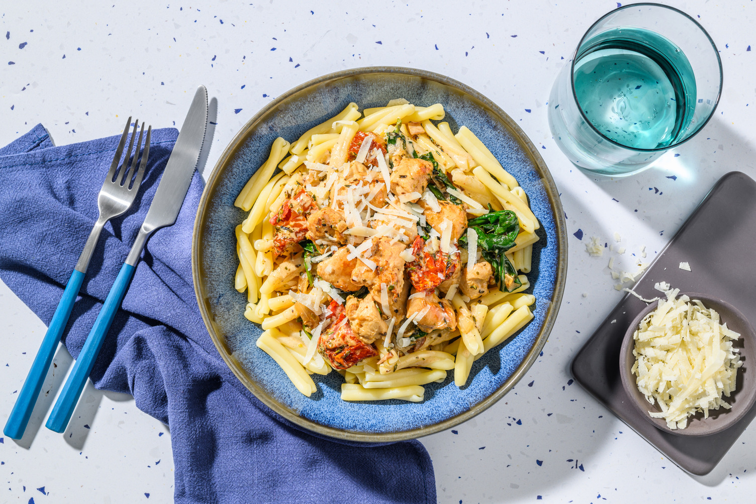 Macaroni crémeux, dinde & épinards