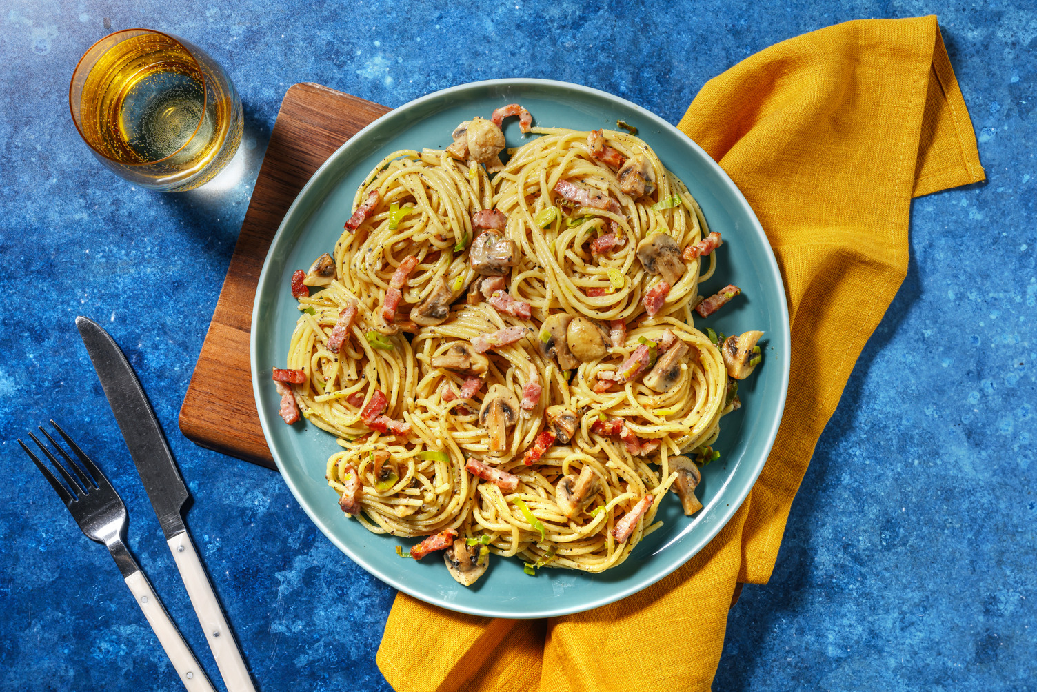 Fusilli complètes au poireau & lardons