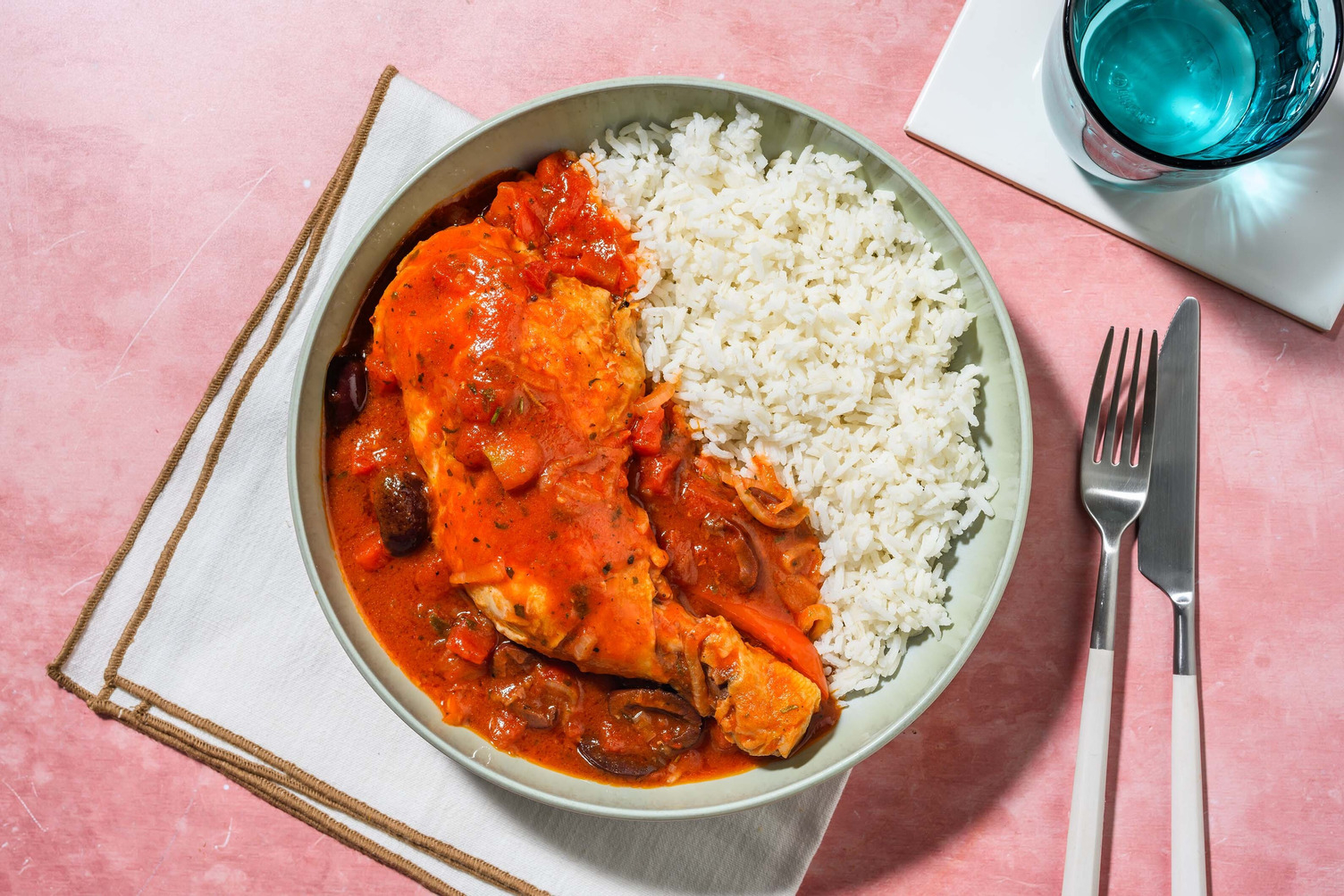 Poulet basquaise & ses légumes rougeoyants