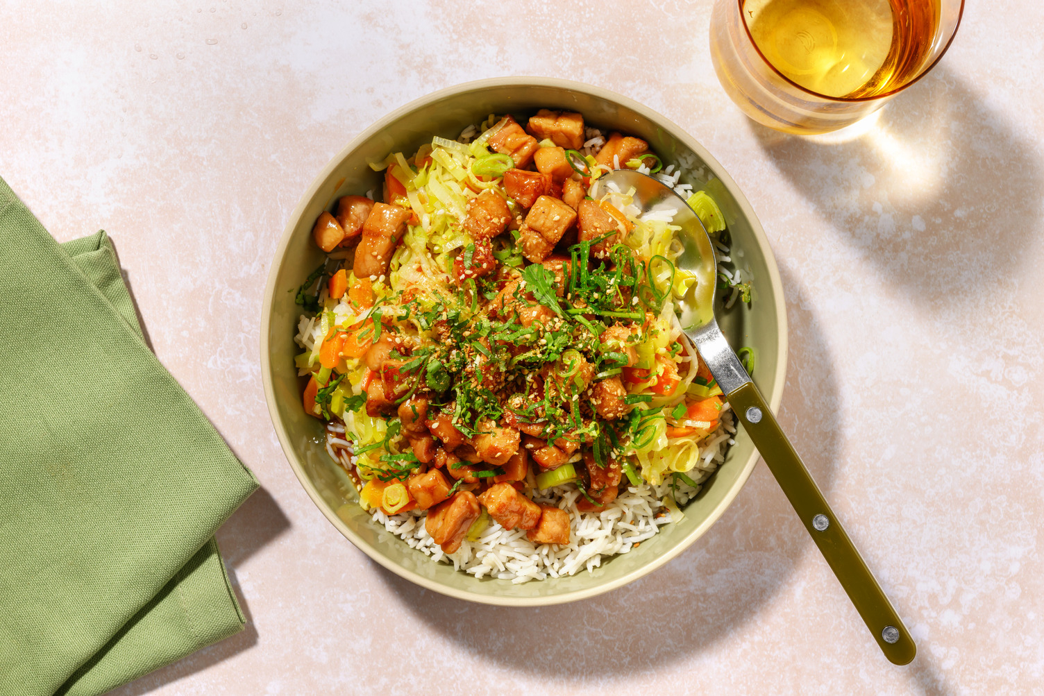 Porc au caramel vietnamien & légumes poêlés