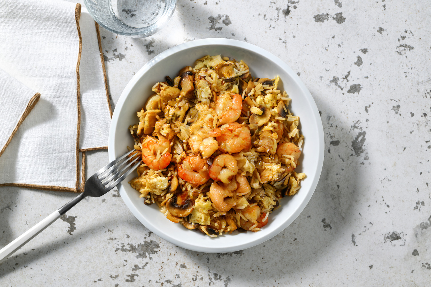 Riz sauté crevettes & soja à la chinoise