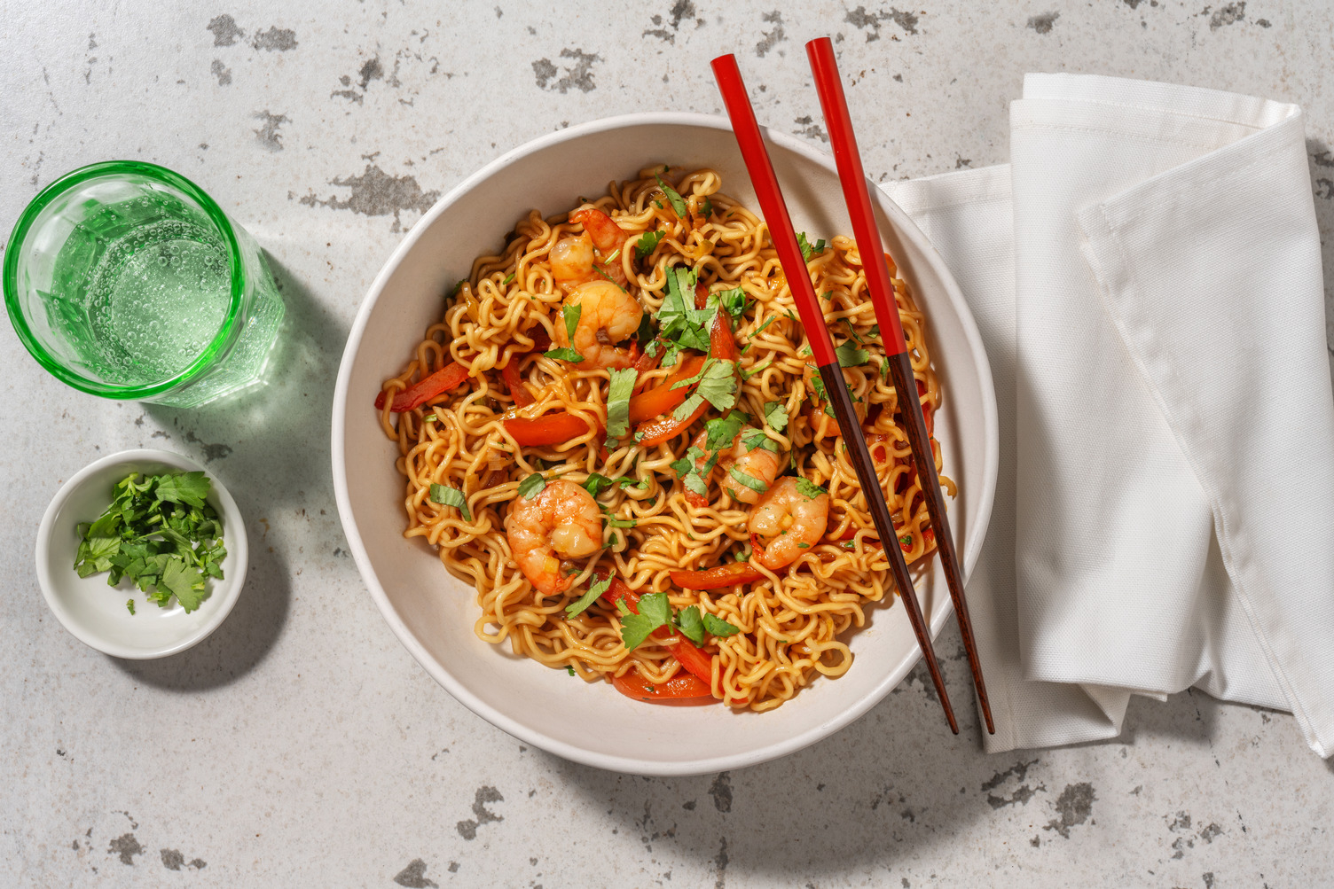 Nouilles sautées crevettes & légumes