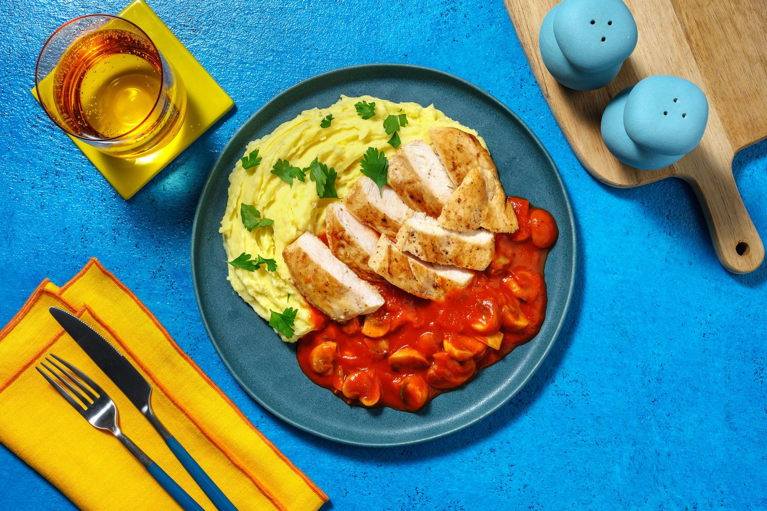 Chicken in Tomato Mushroom Sauce