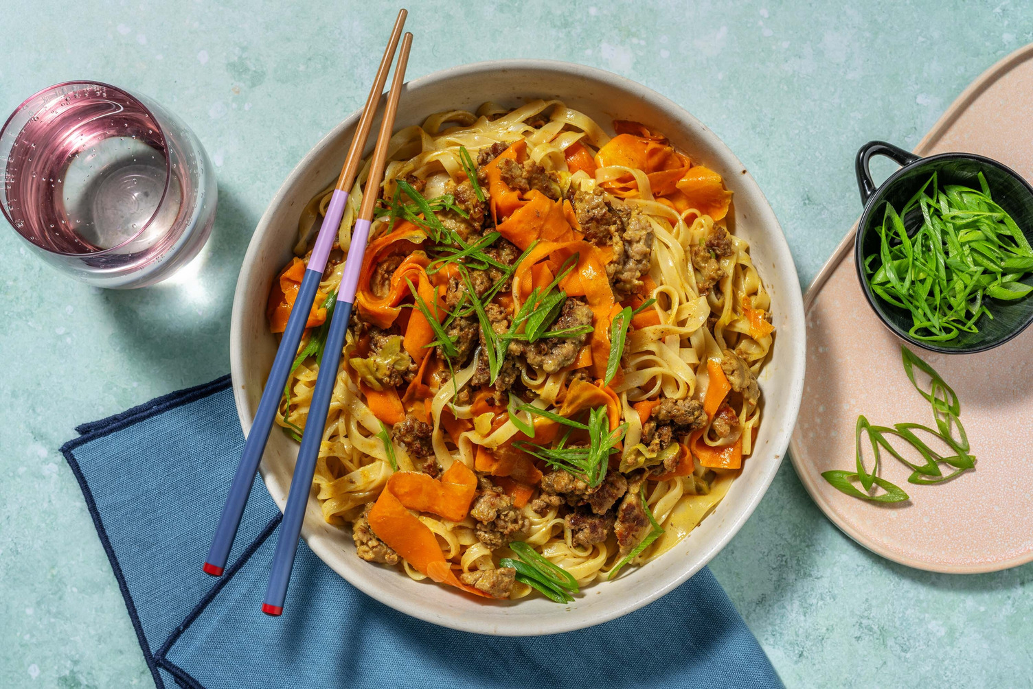 Poêlée de bœuf haché & curry rouge