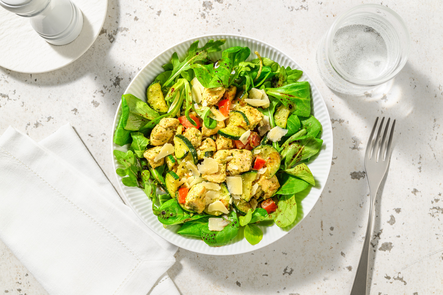 Poulet poêlé au pesto verde & tomates