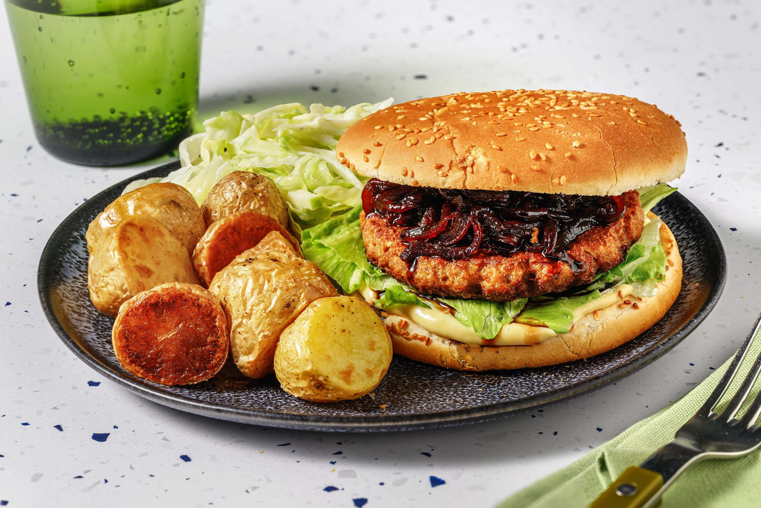 Burger végétarien en sauce miel-moutarde