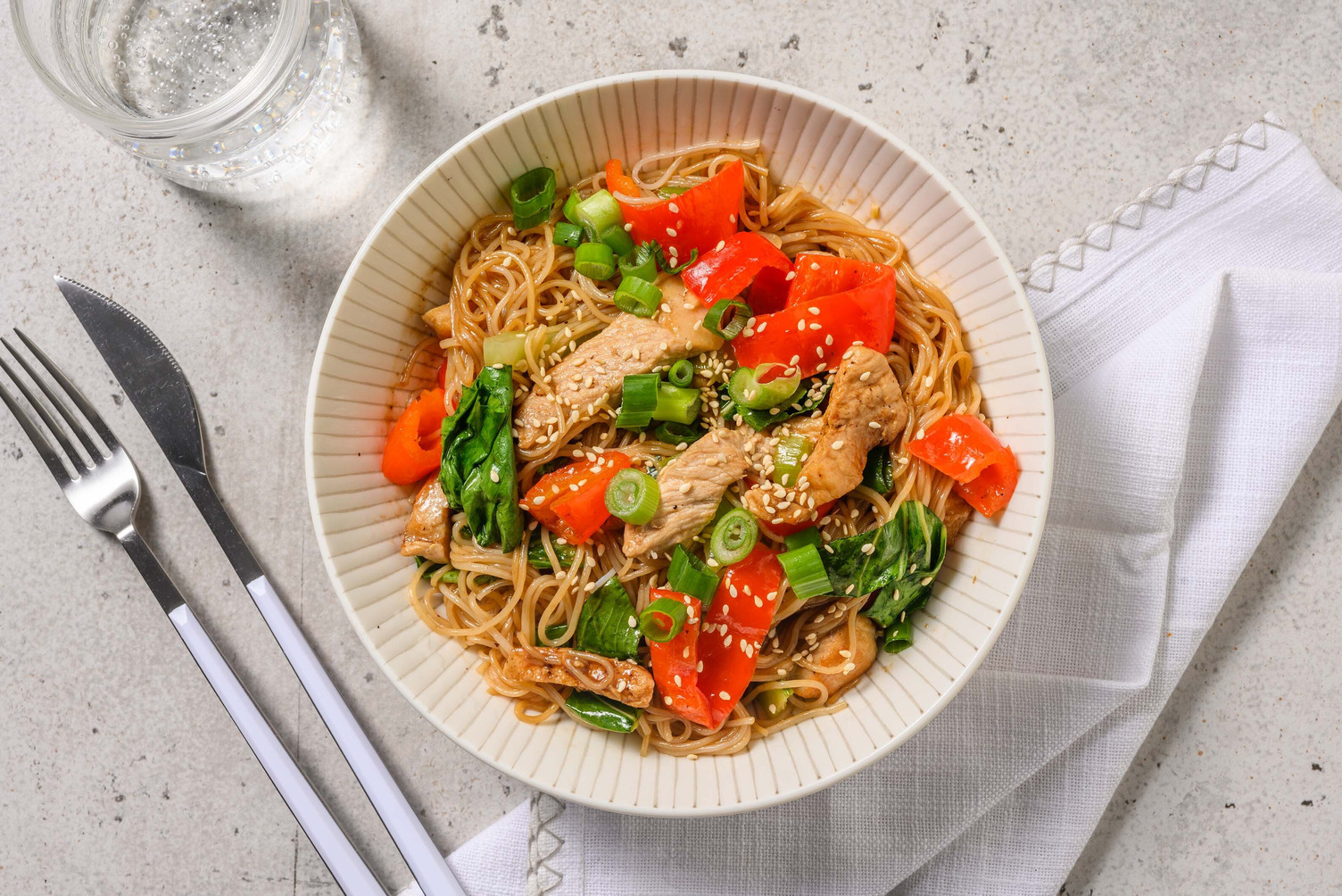 Teriyaki-Konjaknudeln mit Schweinefilet