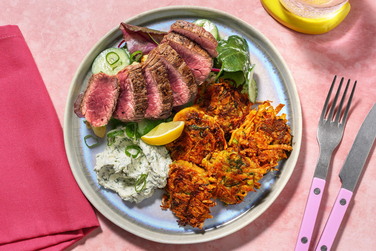 Zucchini-Käse-Puffer mit extra Rindersteak vom Weiderind