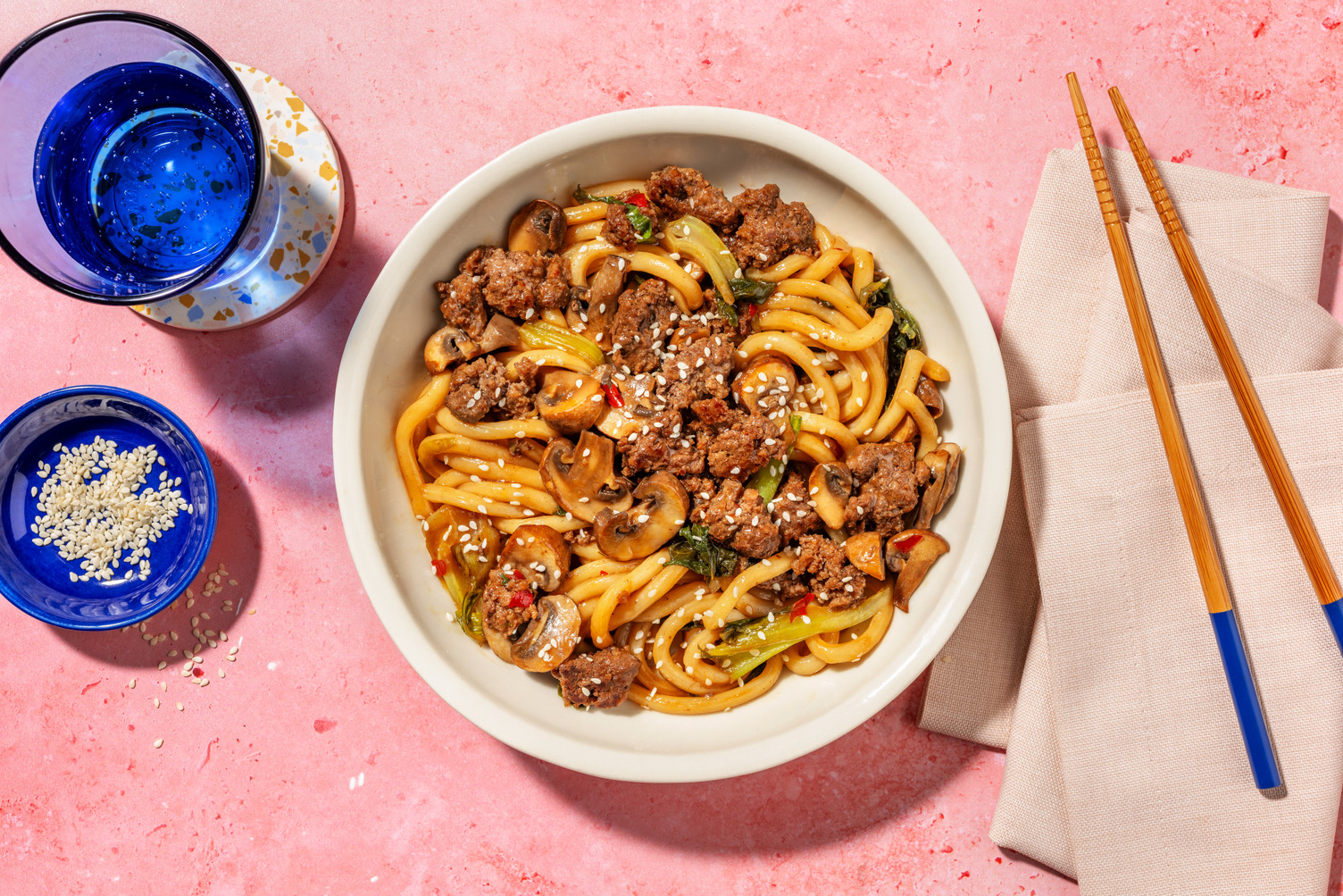 Yaki Udon: Bowl mit doppelt Shiitake Rinderhack