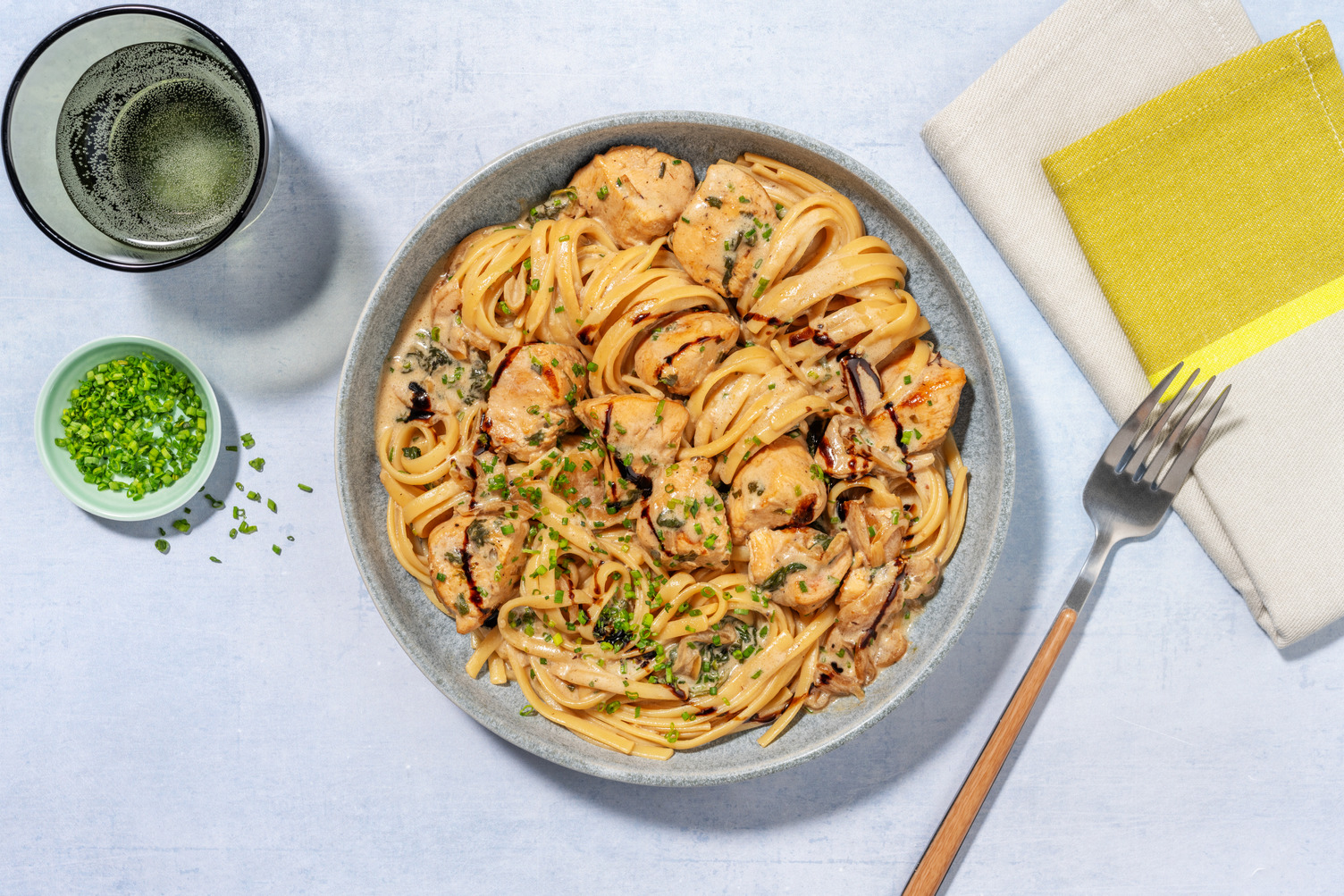 Alfredo Style Cheesy Chicken Linguine
