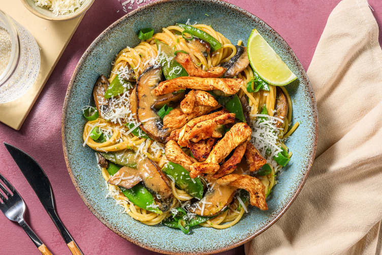 Miso-Butter-Spaghetti mit extra Bio-Hähnchenbruststreifen