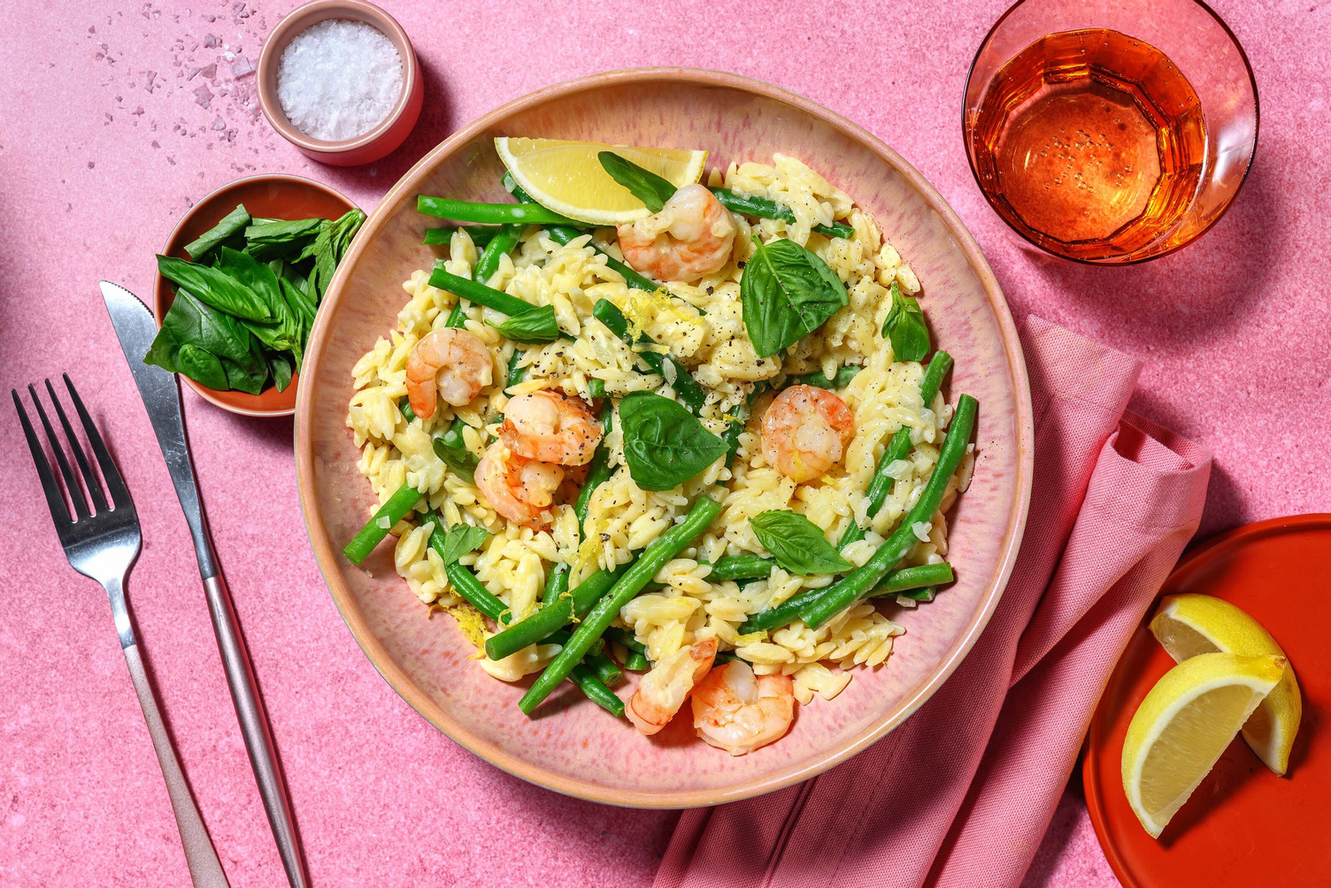 Crevetten auf Zitronen-Knoblauch-Orzo