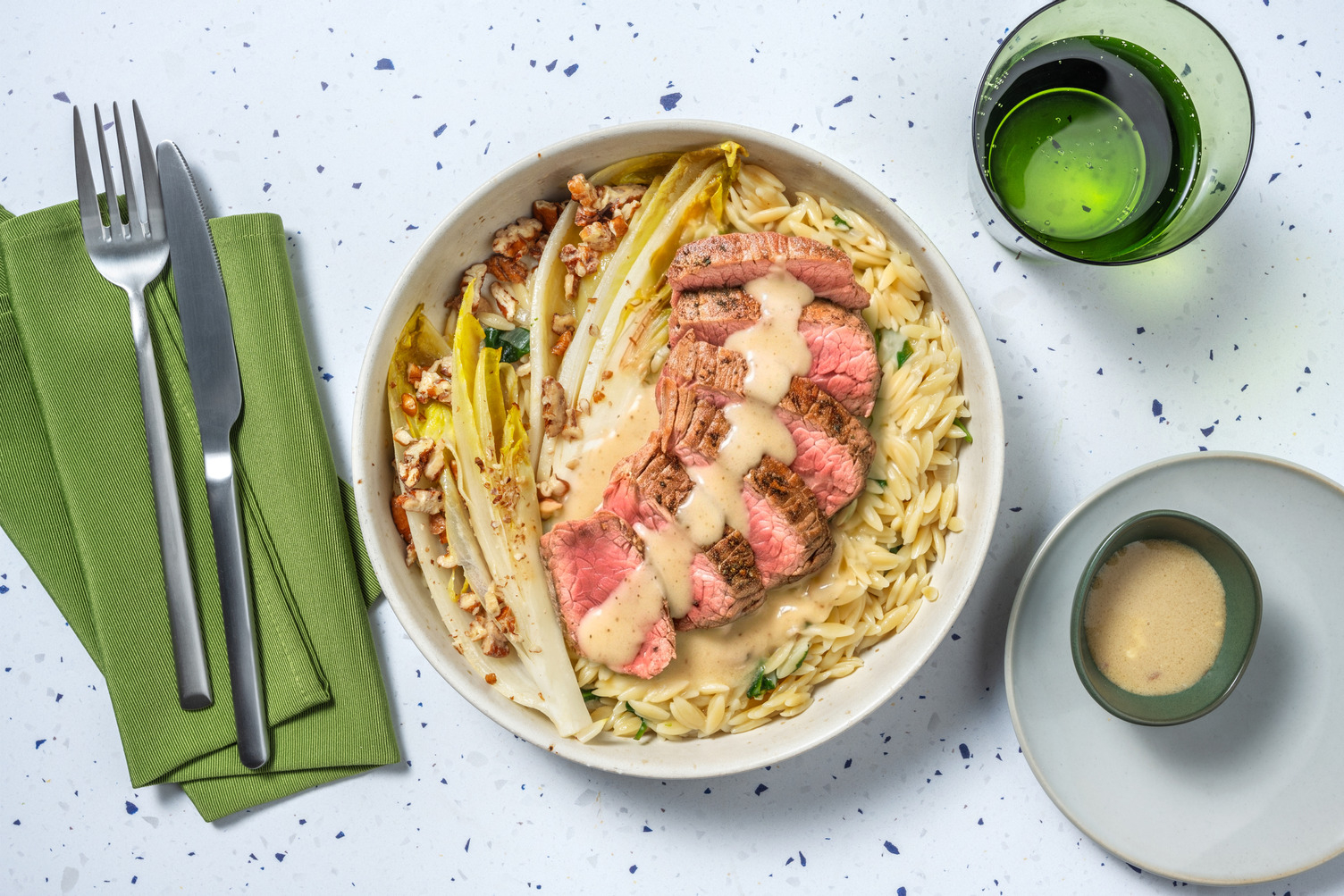 Steak de cerf sauce au beurre & noix de pécan